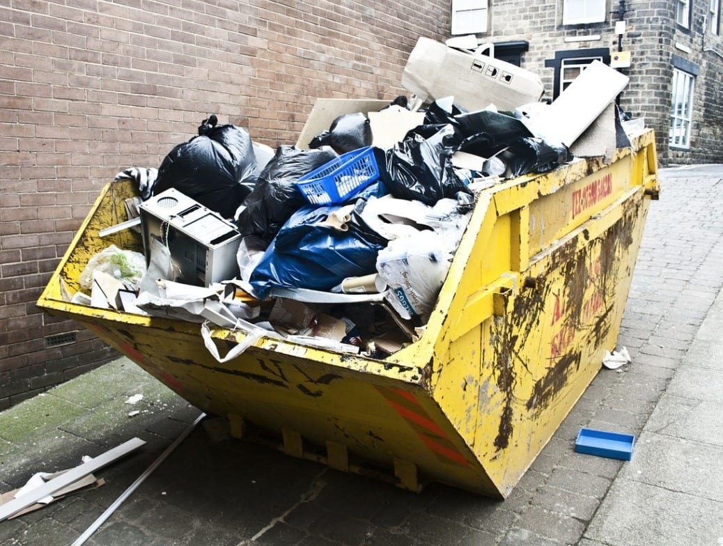 Leverage the skip hire to carry out a secure and efficient collection of your waste materials