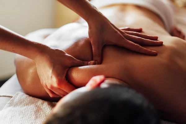 Experience Ultimate Relaxation and Comfort with a Professional Siwonhe Massage