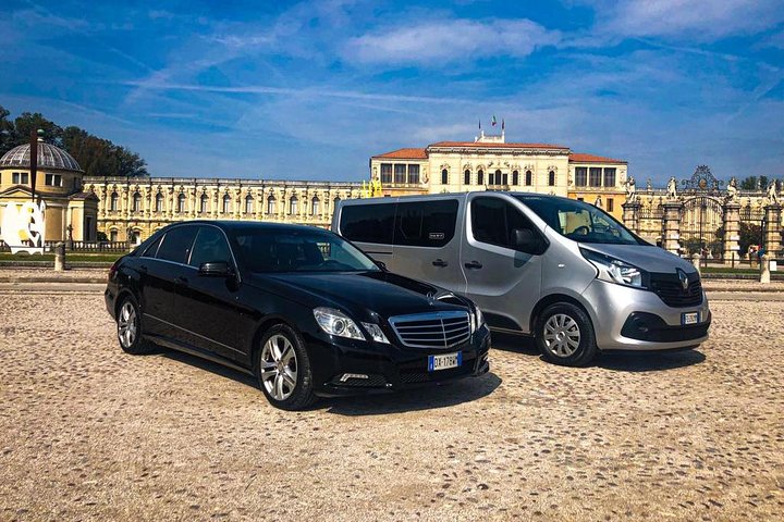 Navigate Verona in Comfort: Private Taxi Services at Your Service